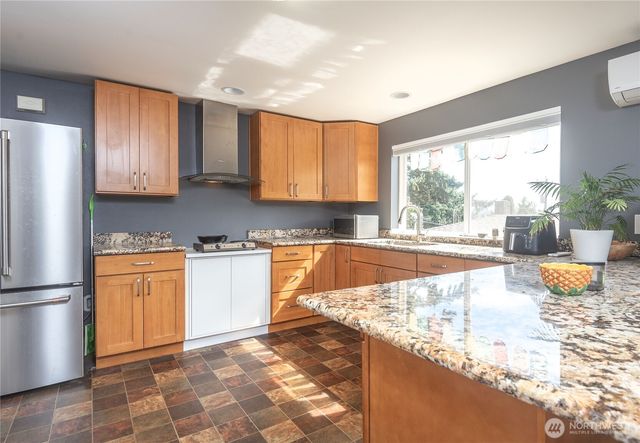 4258 N Whitman Ave, Seattle, WA 98103