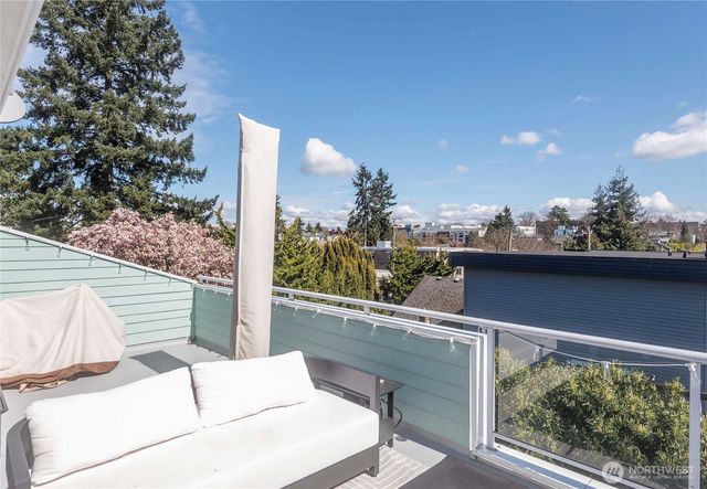 4258 N Whitman Ave, Seattle, WA 98103