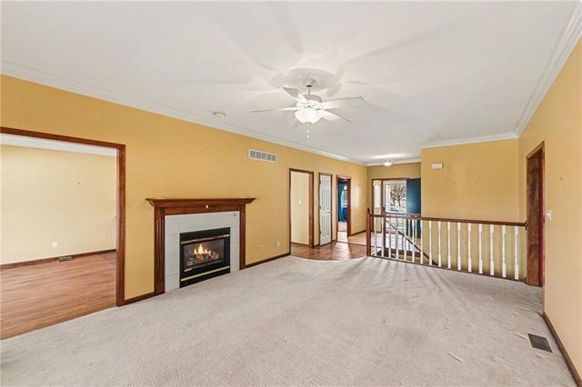 2448 SW Golf View Court, Topeka, KS 66614