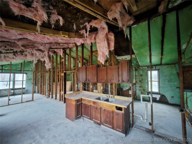 16254 E 410 Road, Claremore, OK 74017