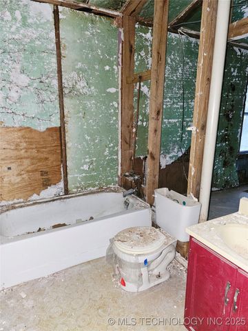 16254 E 410 Road, Claremore, OK 74017