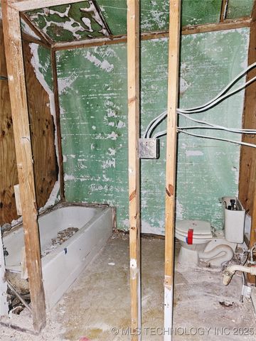 16254 E 410 Road, Claremore, OK 74017