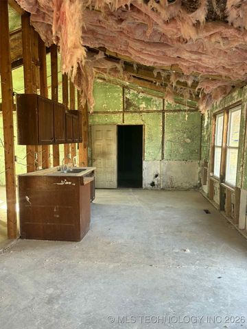 16254 E 410 Road, Claremore, OK 74017