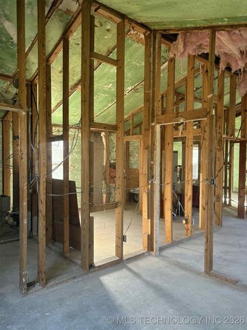 16254 E 410 Road, Claremore, OK 74017