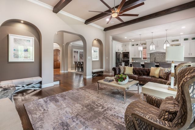 1245 Blue Lake Boulevard, Arlington, TX 76005