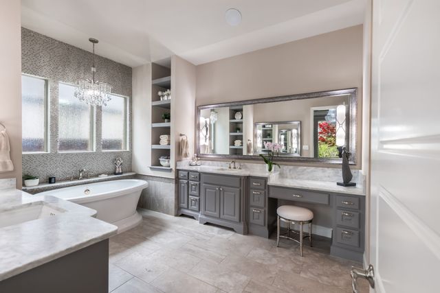 1245 Blue Lake Boulevard, Arlington, TX 76005