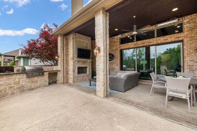 1245 Blue Lake Boulevard, Arlington, TX 76005