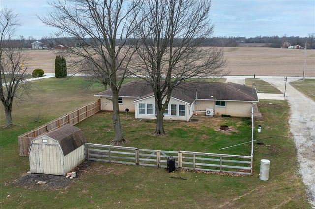 5194 Heckathorn Road, Brookville, OH 45309