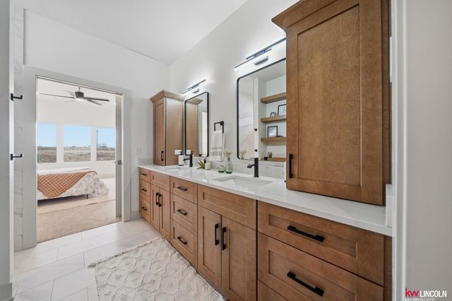 9428 S 87th Street, Lincoln, NE 68526