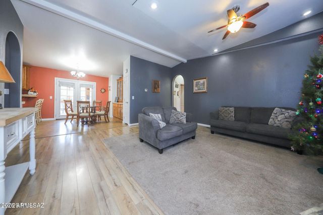 9301 W Bruce Street, Tucson, AZ 85735