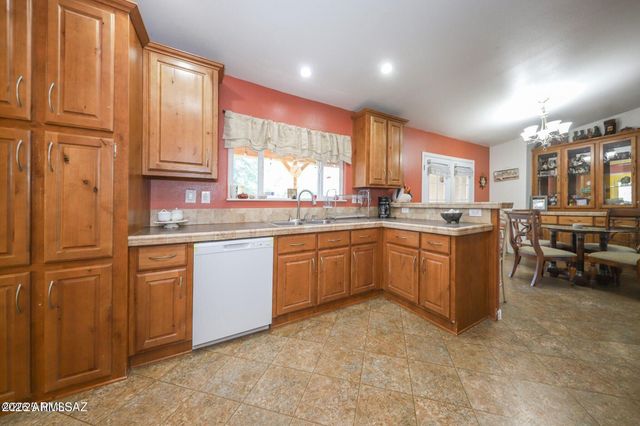 9301 W Bruce Street, Tucson, AZ 85735