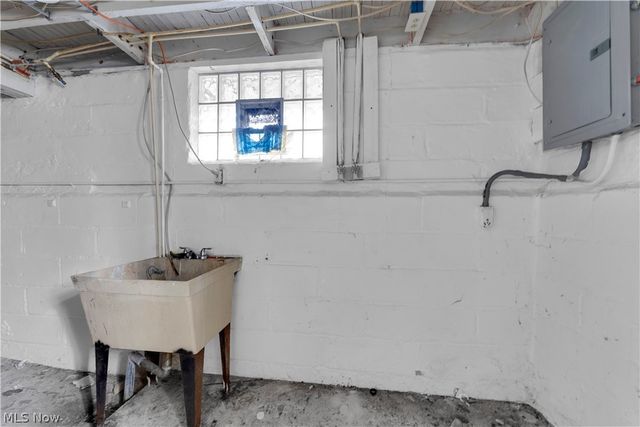 1077 E 169th Street, Cleveland, OH 44110