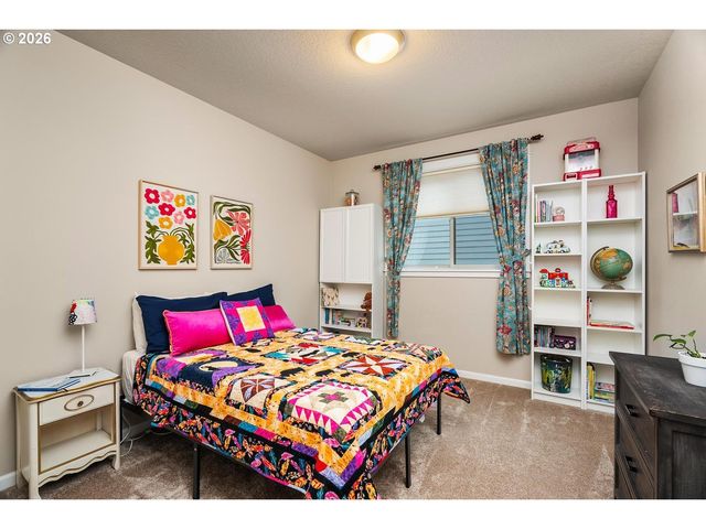 13537 Sw ASH Ave, Portland, OR 97223