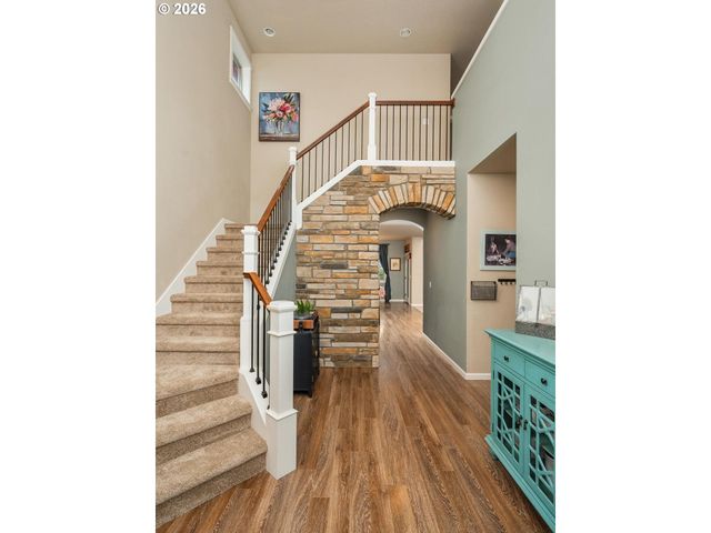 13537 Sw ASH Ave, Portland, OR 97223