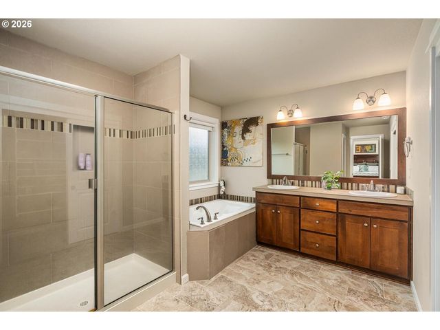 13537 Sw ASH Ave, Portland, OR 97223