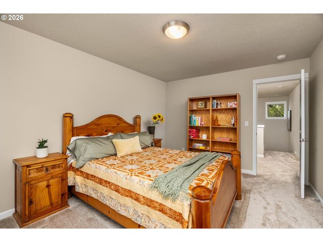 13537 Sw ASH Ave, Portland, OR 97223