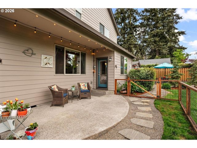 13537 Sw ASH Ave, Portland, OR 97223