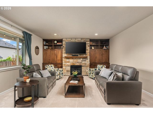 13537 Sw ASH Ave, Portland, OR 97223