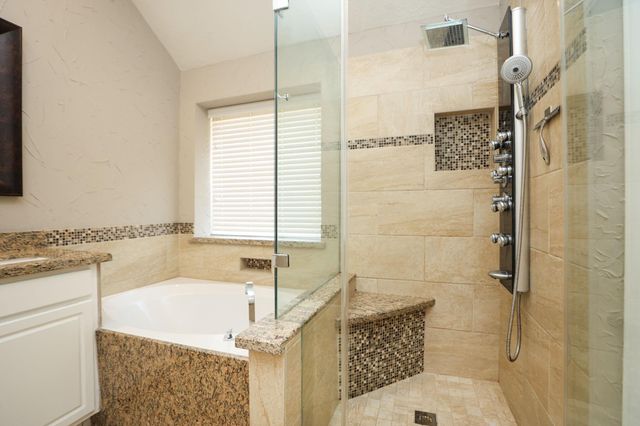 17510 Forest Vine Court, Tomball, TX 77377