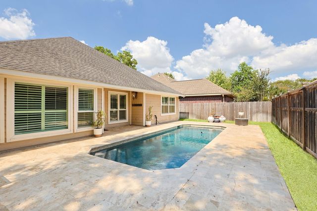 17510 Forest Vine Court, Tomball, TX 77377