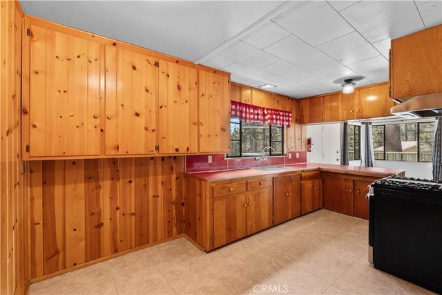 1100 Partridge, Wrightwood, CA 92397