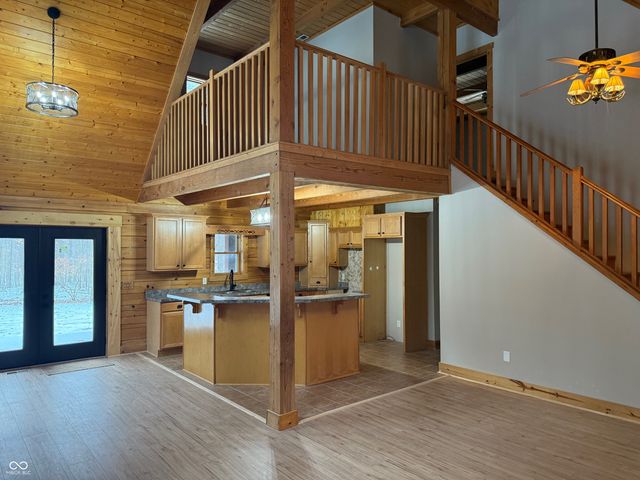 9840 N Henley Road, Marshall, IN 47859