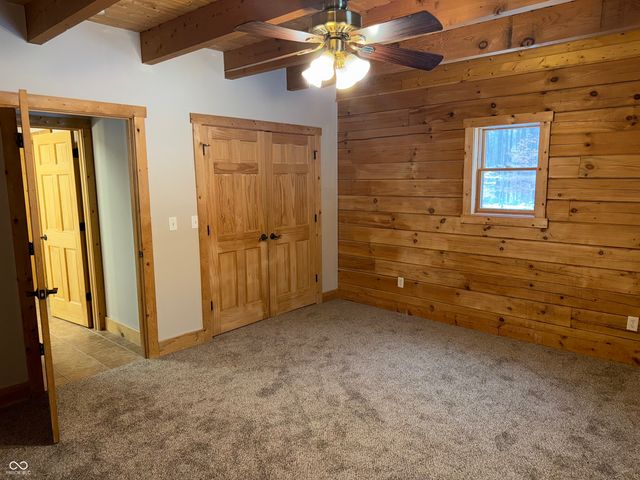 9840 N Henley Road, Marshall, IN 47859