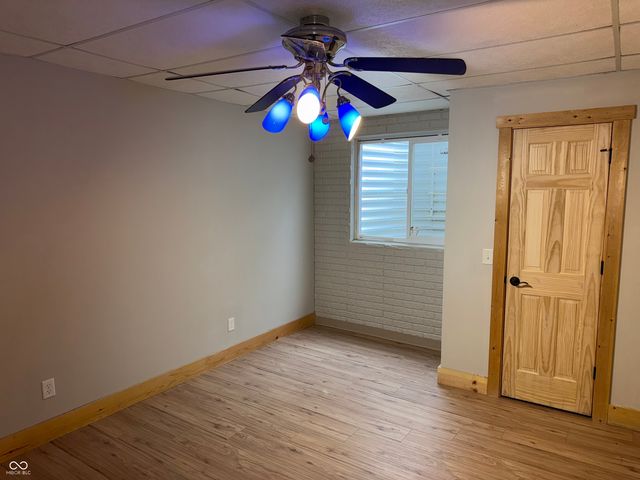 9840 N Henley Road, Marshall, IN 47859