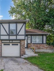 5603 Crest Drive, Kansas City, KS 66106