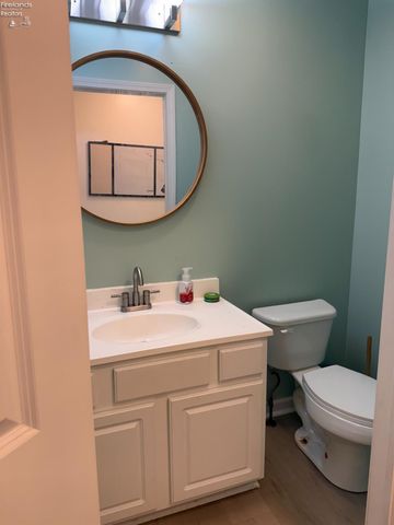 1485 Autumnwoods Drive, Fremont, OH 43420