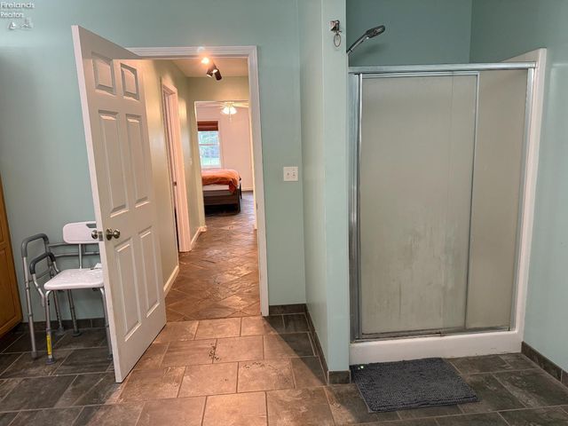 1485 Autumnwoods Drive, Fremont, OH 43420