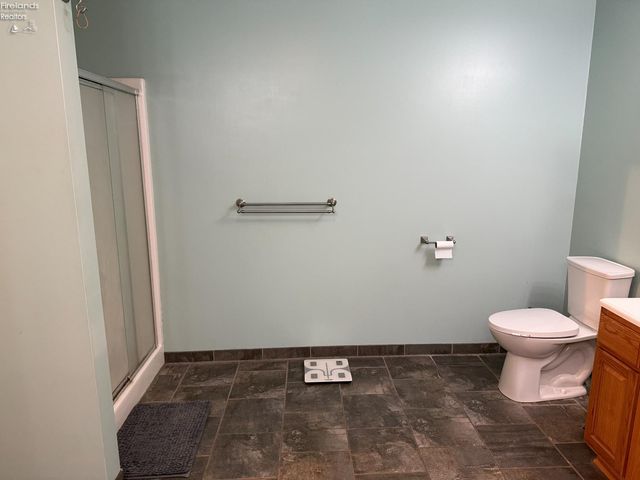 1485 Autumnwoods Drive, Fremont, OH 43420