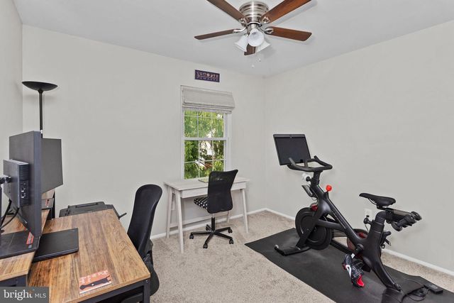 7 FAIRFAX CT, Bordentown, NJ 08505