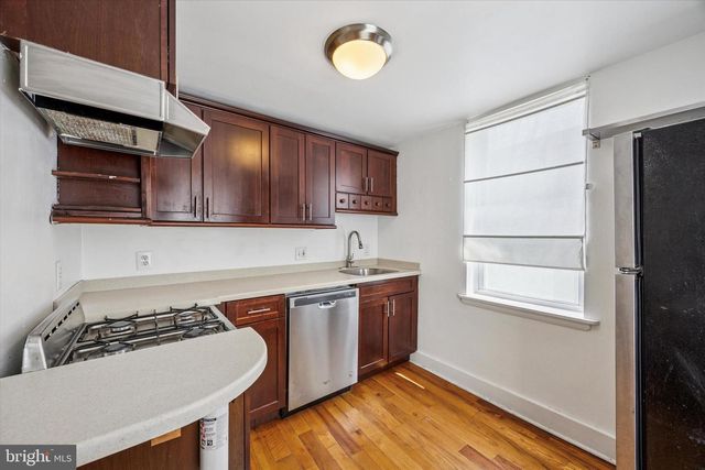 1235 E BERKS ST, Philadelphia, PA 19125