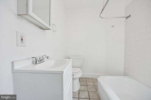 1235 E BERKS ST, Philadelphia, PA 19125