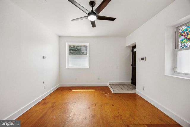 1235 E BERKS ST, Philadelphia, PA 19125