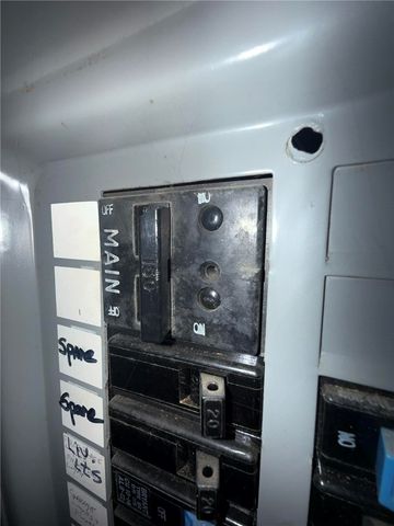 136 Hemond Avenue, Woonsocket, RI 02895