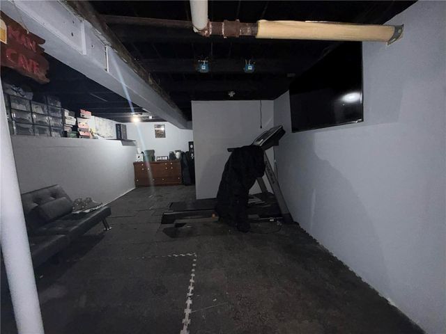 136 Hemond Avenue, Woonsocket, RI 02895