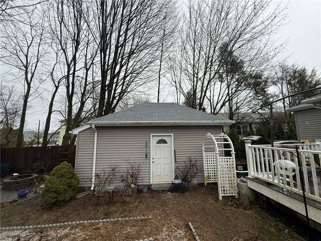 136 Hemond Avenue, Woonsocket, RI 02895