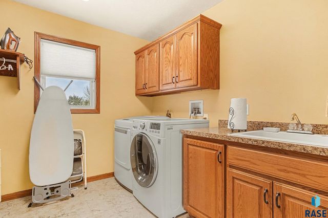 26867 469th Ave Avenue, Sioux Falls, SD 57106