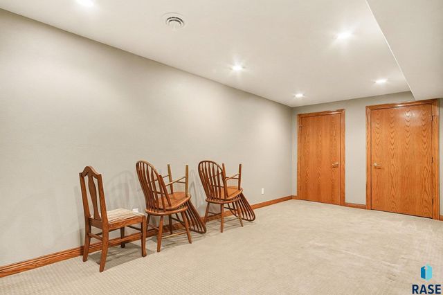 26867 469th Ave Avenue, Sioux Falls, SD 57106