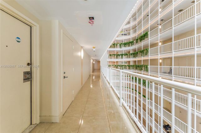 1717 N Bayshore Dr A-1650, Miami, FL 33132