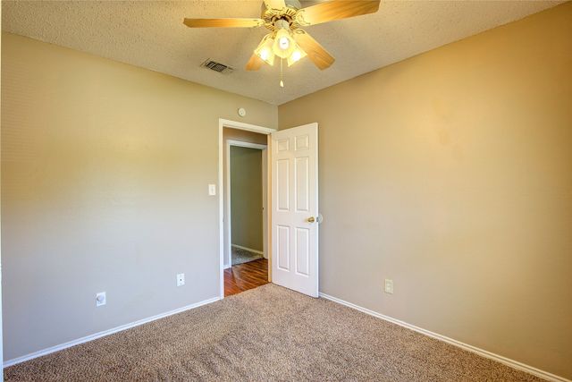 7724 Pebblebrook Drive, Watauga, TX 76148