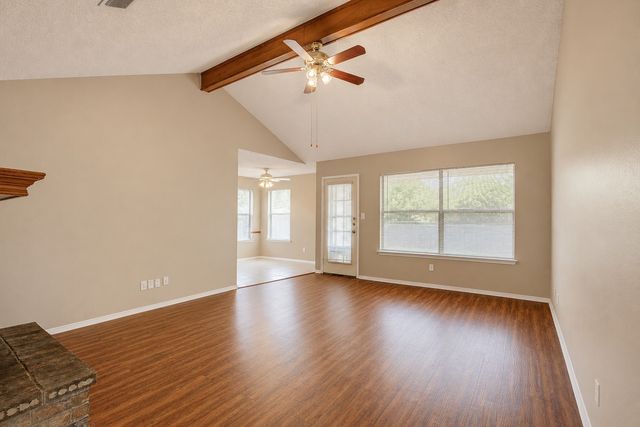 7724 Pebblebrook Drive, Watauga, TX 76148