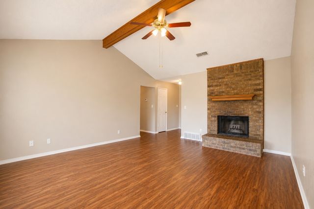 7724 Pebblebrook Drive, Watauga, TX 76148