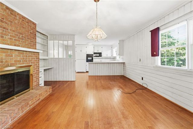 3533 Woodmere Place, Winston-salem, NC 27106