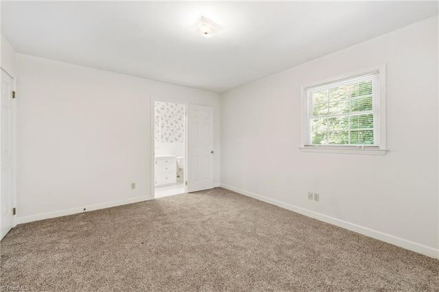 3533 Woodmere Place, Winston-salem, NC 27106