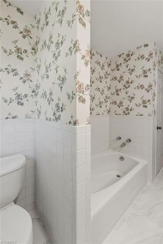 3533 Woodmere Place, Winston-salem, NC 27106