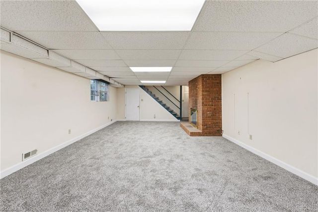 3533 Woodmere Place, Winston-salem, NC 27106