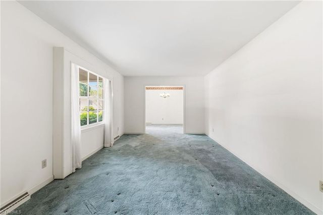 3533 Woodmere Place, Winston-salem, NC 27106